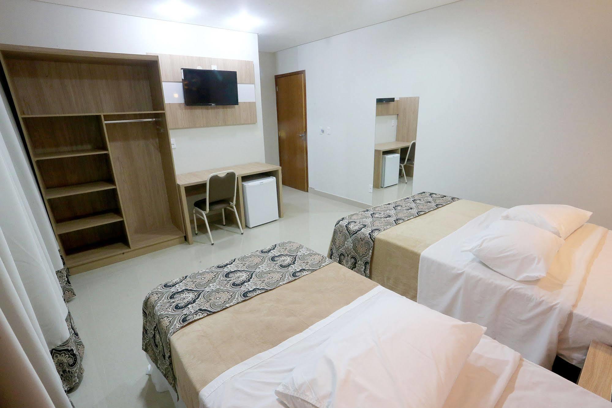 Hotel Plaza Cascavel Cascavel  Buitenkant foto